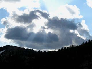 Sun Streamer above the Sierra Crest.