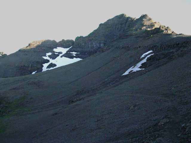 Faint S shape of trail to gap in Sierra Crest is visible.