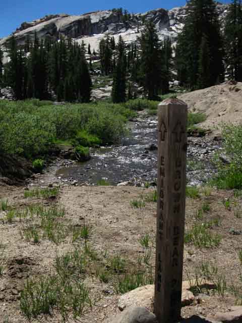 Mosquito Pass trail junction.