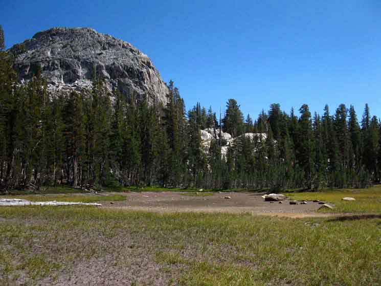 Bailey Ridge dome overlooking Tilden Lake in Yosemite.