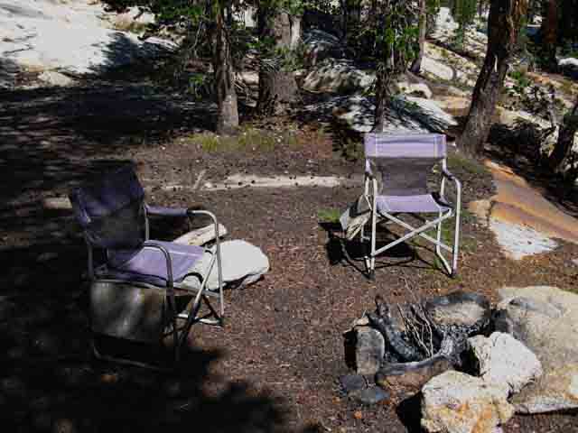Moment of Luxury with the beauty of Smedberg Lake, Yosemite: Chairs at the campfire!