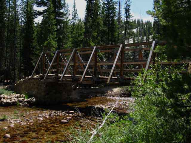 Glen Aulin Bridge over Conness Creek.