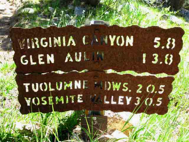 Matterhorn Canyon trail junction South to Virgina Canyon via Miller Lake along the PCT & TYT routes.