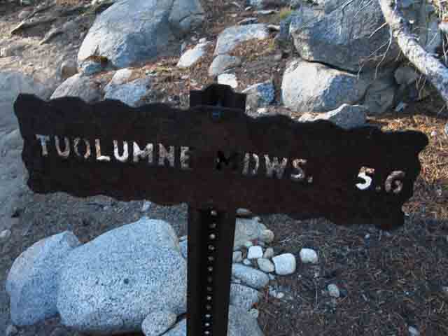 Trail South to Tuolumne Meadows from South side of Glen Aulin bridge.