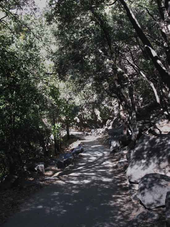 Trail to Happy Isles from Merced River Bridge.